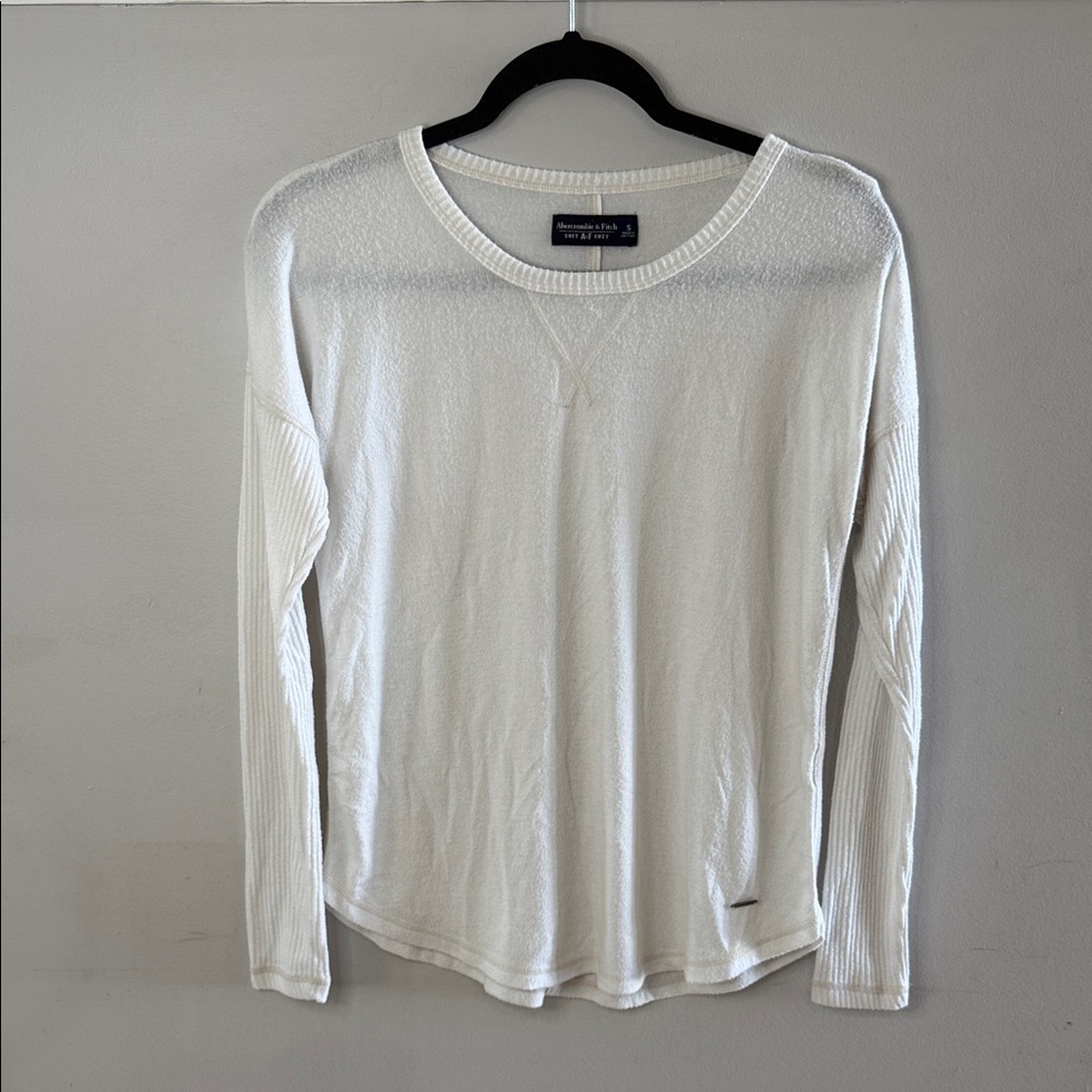 Abercrombie & Fitch Cream Long Sleeve Top